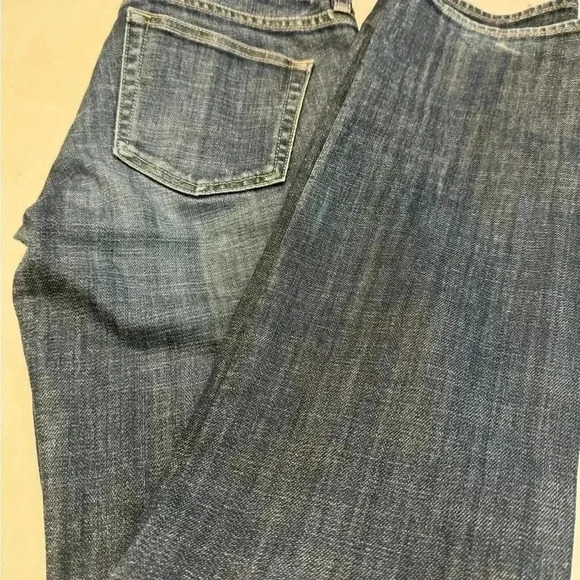 J crew Match stick boot cut jeans. Medium rise. Size 28 - Picture 10 of 10